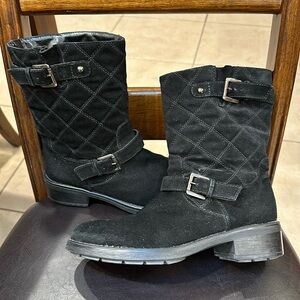 Aquatalia Waterproof Leather Suede Quilted Boots for women Size 9